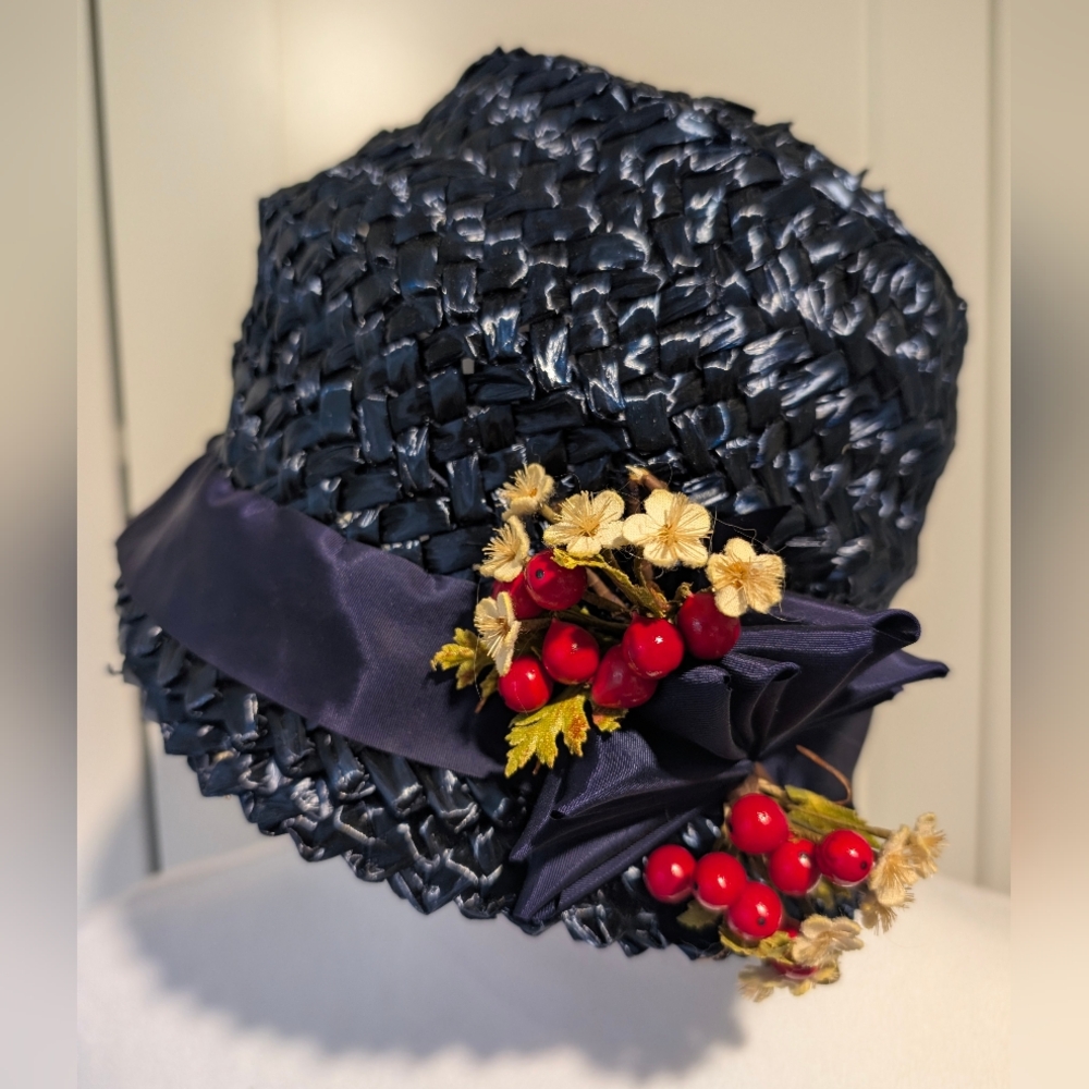Vintage 1950s Raffia Straw Woven Hat Navy Blue Cranberries And Blossoms Accent